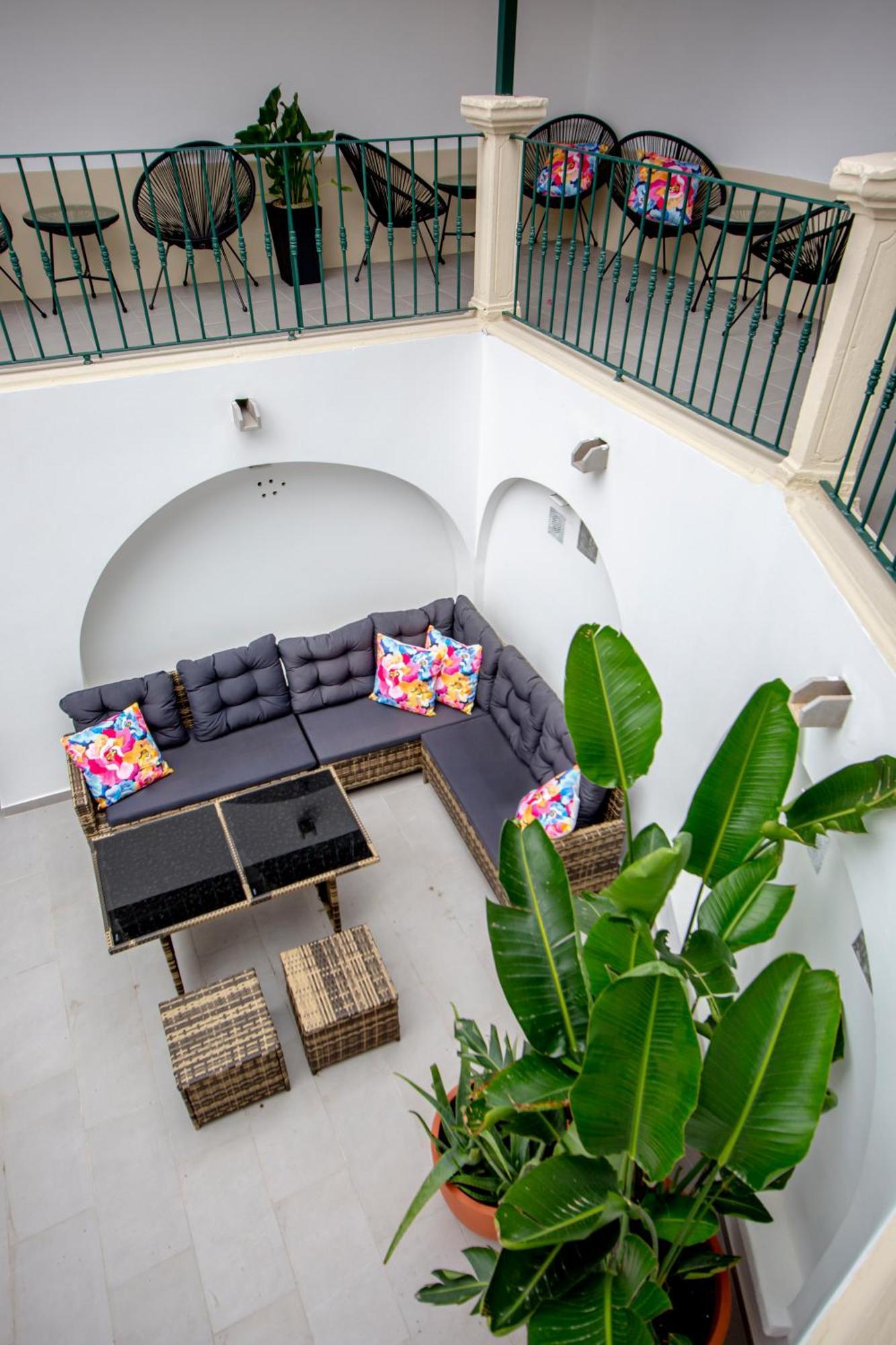 Guest House Jacaranda FAO Exterior foto